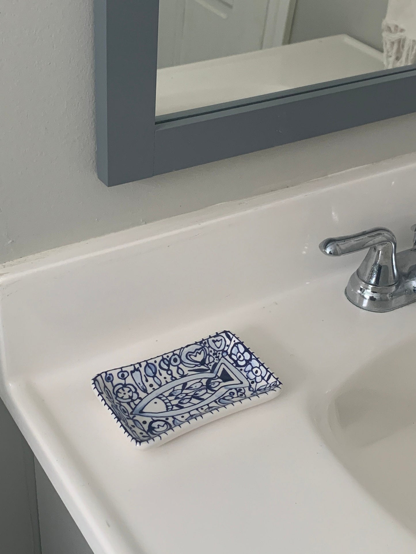 Soap dish 3”x5”